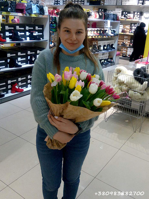 букет тюльпанів у Яремче фото