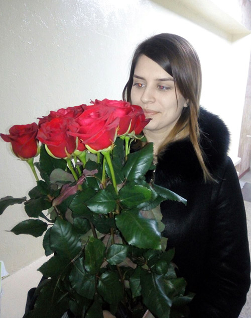 букет червоних троянд в Яремче фото